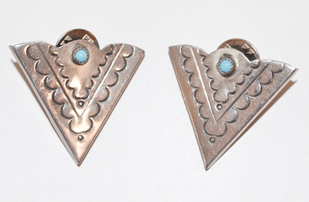 STERLING COLLAR POINTS - NAVAJO